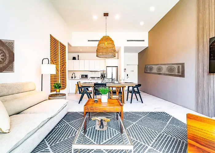 Casa Lucy Secure-quiet&opulent Cabo Retreat-3br's&patio! * Cabo San Lucas